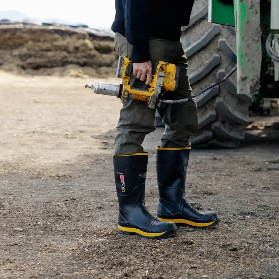Quatro non ins safety hover