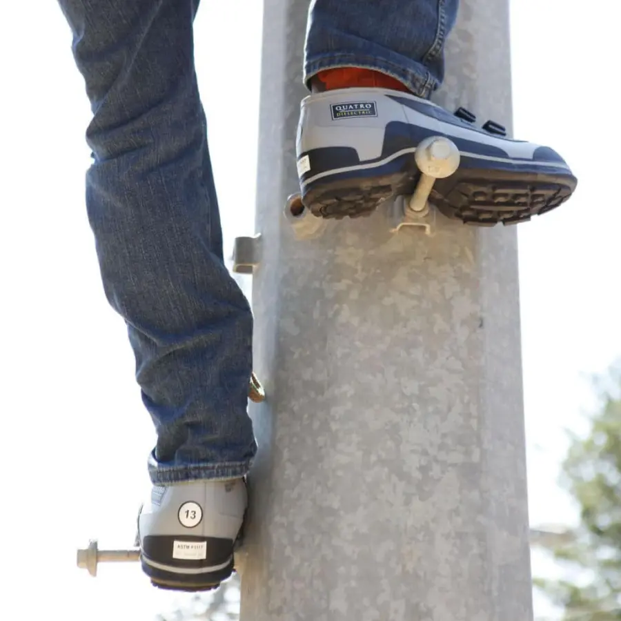 Dielectric overshoe buckle hover